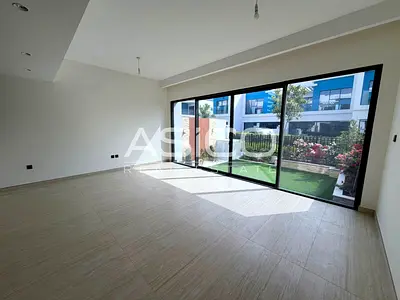 4BR Family Villa | Lagoons | Hot Deal