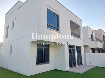 Corner End Unit | Landscaped garden | Vacant