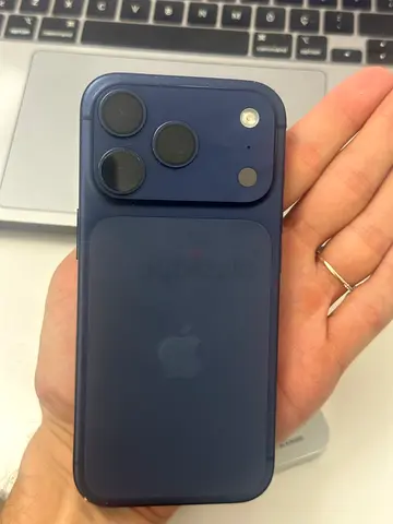 iPhone 17 PRO - Screen broken and no have front camera(repair shop steal)