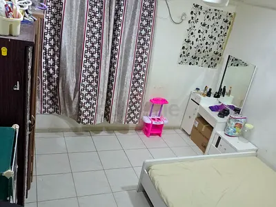 Room Available in Bur Dubai near al ghubaiba metro station and bus station