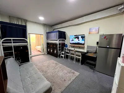 Luxury | Gym and swimming pool | Next to Gardens Metro