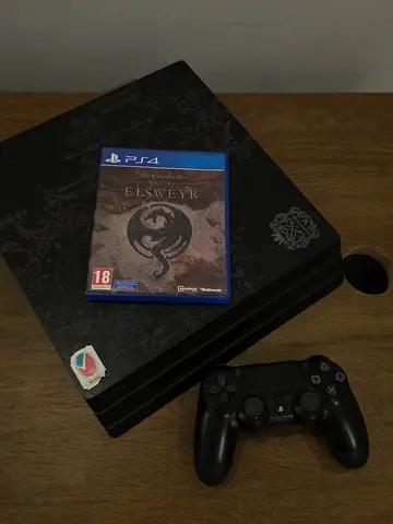 PS4 PRO 1TB KINGDOM HEART EDITION DELIVERY AVAILABLE