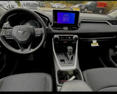 صورة 11 لـ 2026 Toyota RAV 4