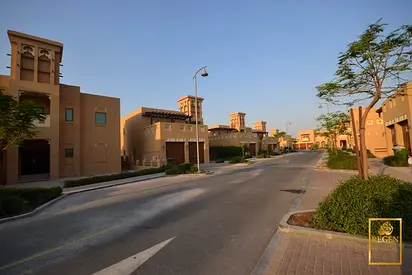 Independent Dubai Style Villa, 3900 Sq Ft BUA