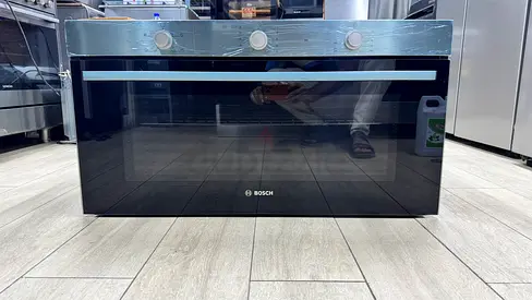 Bosch Built-In Electric Oven — Good Working Condition