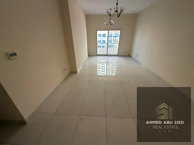 ثلاث غرف وصالة غرفة ماستر غرفة خادمة إطلالة بحرية بلكونة مفتوحة 4 حمام باركن الراشدية 1 بجوار أبراج اللؤلؤة موقع مميز إيجار 53 ألف