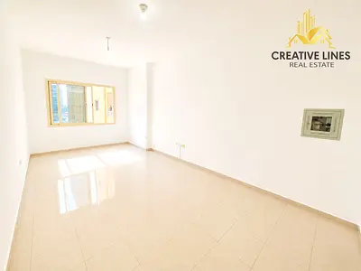 Lowest price huge studio near to bus stop/ gym pool free