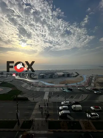 3BR hall direct sea view on Ajman Corniche near Al Safeena Roundabout, balcony sea view, central AC