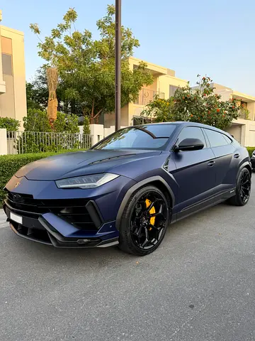 Lamborghini Urus Performante 2023 Under warranty and service