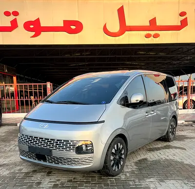 Hyundai Staria 2022 - Korean Specs - Excellent Condition