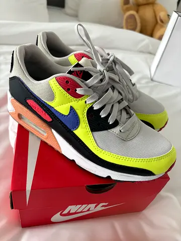 Nike Air Max multicolor sneakers - lightly used, size available