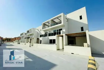 Modern Living l Luxury 7 bedroom villa l Shared pool & gym l Elevator l Driver room