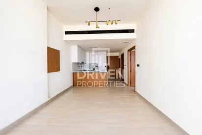 Great Location | High Floor | One Month Free
