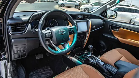 Toyota Fortuner EXR, миниатюра 3