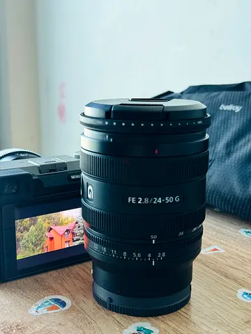Sony FE 24-50mm F2.8 G Lens (Full-frame) - Good Condition