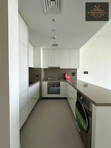 🌟 Modern Fully Furnished 1BHK Apartment | 2 Washrooms | Extra-Large Balcony | Lifestyle Amenities 🌟