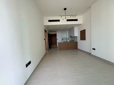 1 Bedroom Modern in Prime Location with BinGhatti