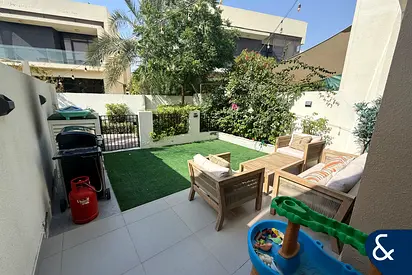 Semi Furnished I Park Access I Maintained