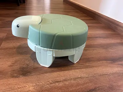 Turtle travel potty (Unused)  15aed