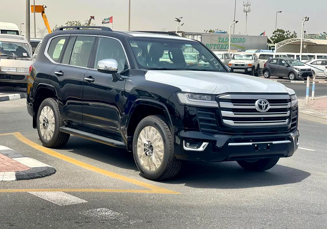 Toyota Land Cruiser 2026 — photo 1 of 15