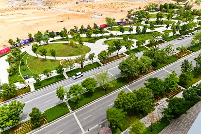 ارقي 3 غرف وصالة في منطقة الجادة 2 الشارقة للايجار السنوي - تصميم كلاسيكي - تكيف مركزي - 2 باركن مجاني - مسبح فري - جيم فري- موقع استراتيجي - اول ساكن