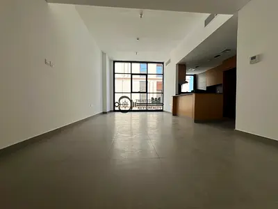 شقة غرفتين نوم جديدة للإيجار في الممشي
