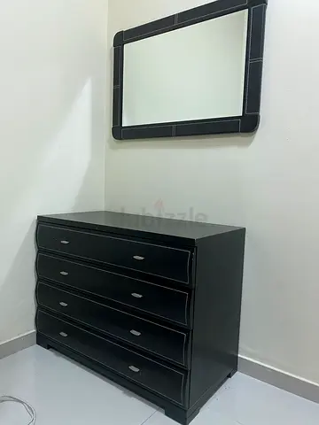 Black 4-Drawer Chest with Matching Wall Mirror - Good Condition