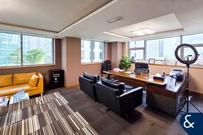 Furnished | High Grade | 3 Parking