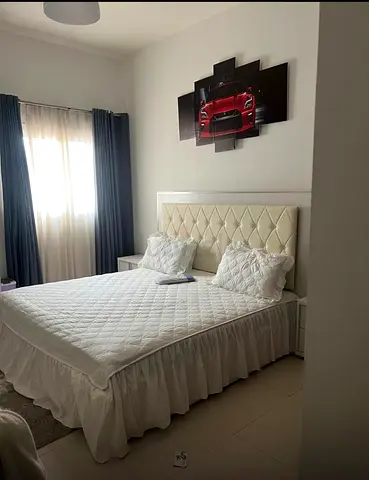 White Faux Leather Platform Bed with Tufted Headboard - super /King (see details)