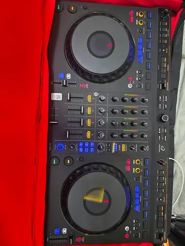Pioneer DDJ-GRV6 Controller