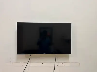 JVC TV 32 inches