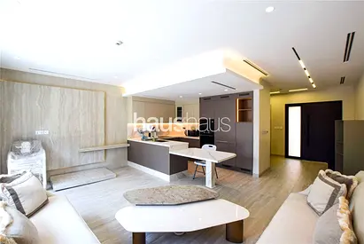 Elevator | Upgraded | 2 Bed 3 Bath | Furnished