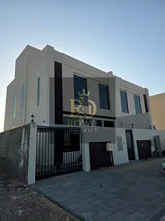 DISTRESS DEAL | 4BR VILLA ALL ROOMS ARE MASTER | FREE HOLD FOR ARABS