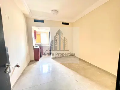 Lavish studio near to park and schools