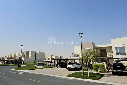 Premium Ground Floor Corner Unit | Private Garden