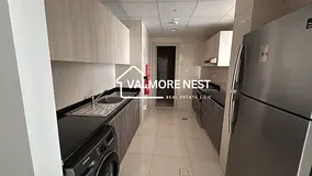 Spacious unit I With closed kitchen I Available in 4 cheques