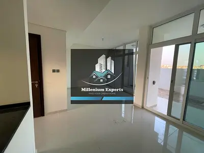 3BR - SINGLE ROW - HOT INVESTOR DEAL