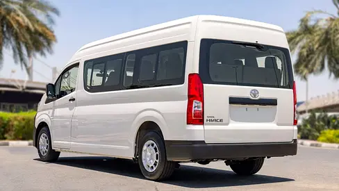 2026 Toyota HIACE — фото 5