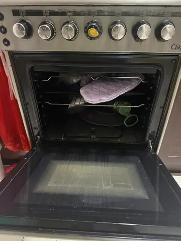 Used Clikon freestanding cooker with oven and hob - good working condition