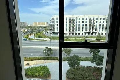Elegant | Boulevard View | Ready to Move in