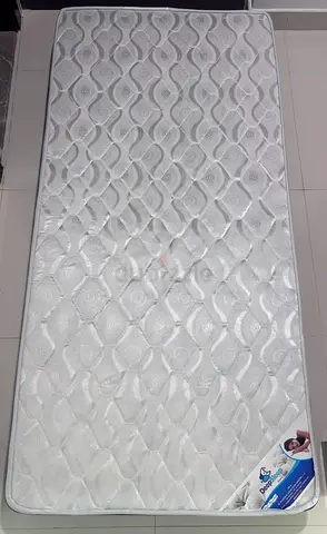 Mattress 180x90 cm with the topping mattress all at 150 ONLY