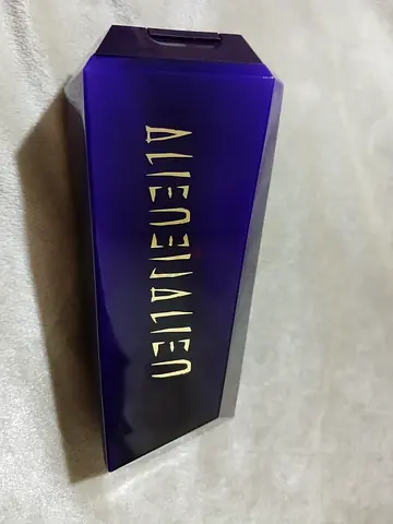 ALIEN MUGLER LAIT CROPS SUBLIMATEUR BEAUTIFYING BODYLOTION FOR SALE