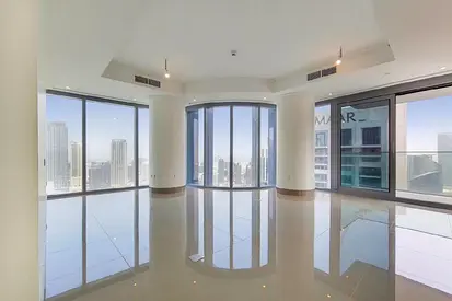Vacant | Bright Unit | Unfurnished |