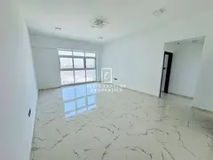 2-BHK+LAUNDRY | LOW FLOOR | PRIME LOCATION