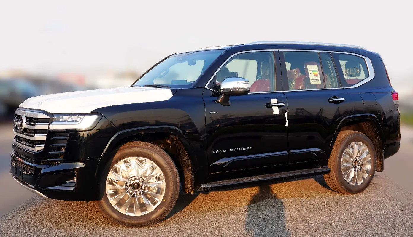 Toyota Land Cruiser 2026 — photo 1 of 20