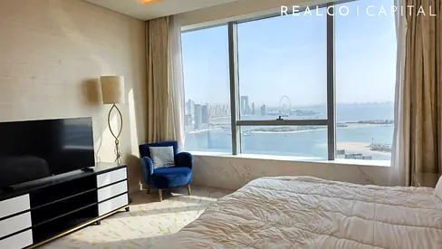 Spacious 1 Bedroom in Palm Tower Residences | Palm Jumeirah Views