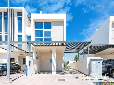 WELL-MAINTAINED | KEYS IN HAND | READY TO MOVE
