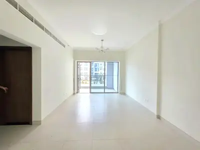 ELEGANT | CLOSED KITCHEN | PRIME LOCATION | SPACIOUS