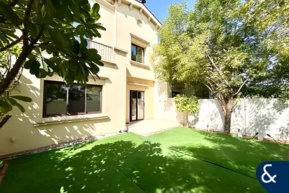 Type 1M | Single Row | 3 Bedrooms | 3 Baths