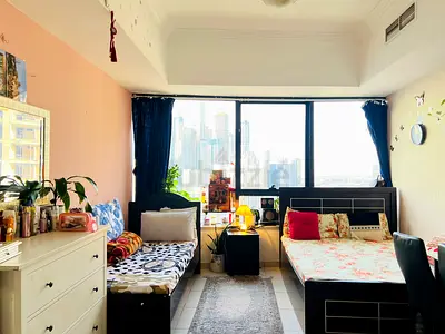 Partitioned Accomodation in JLT Cluster R